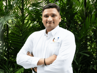 Mr. Shwetang Kapadia